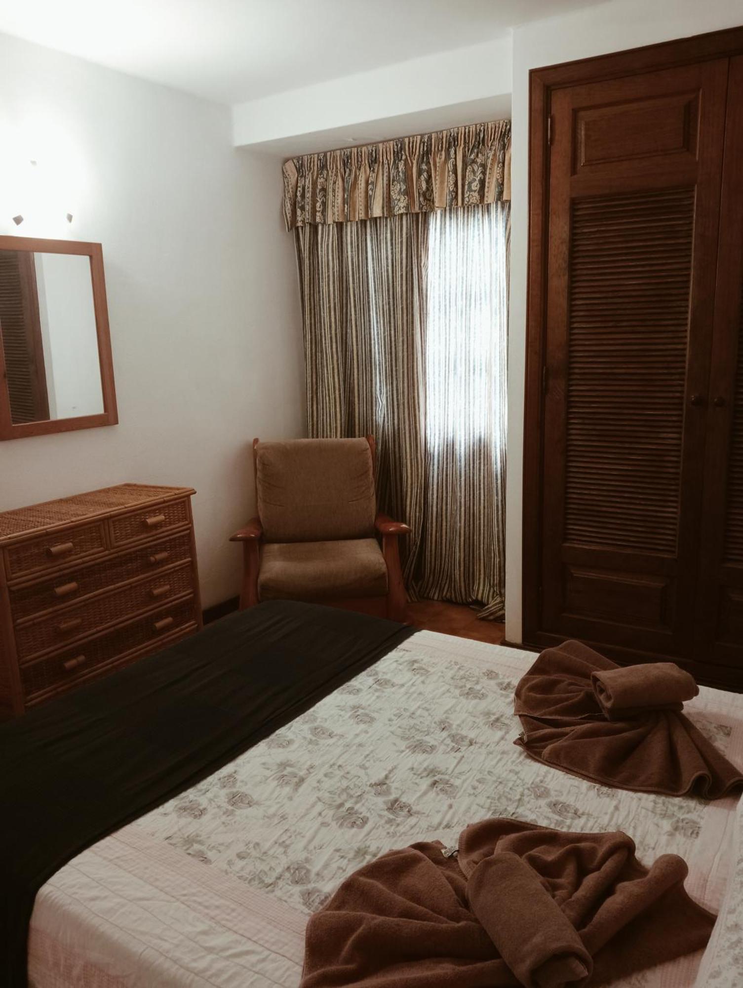 Apartamentos Las Acacias Пуэрто дель Кармен Экстерьер фото