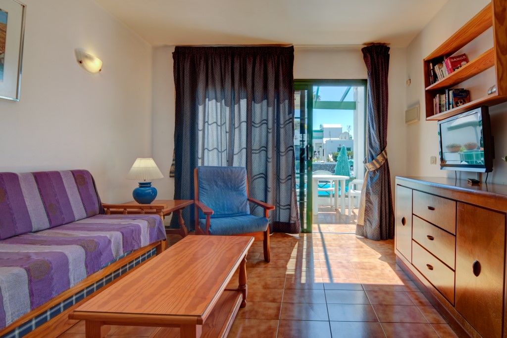 Apartamentos Las Acacias Пуэрто дель Кармен Экстерьер фото